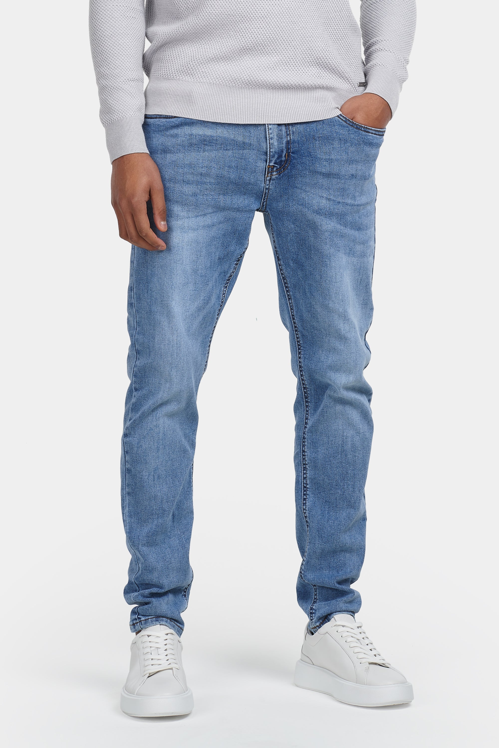 THE HUDSON JEANS