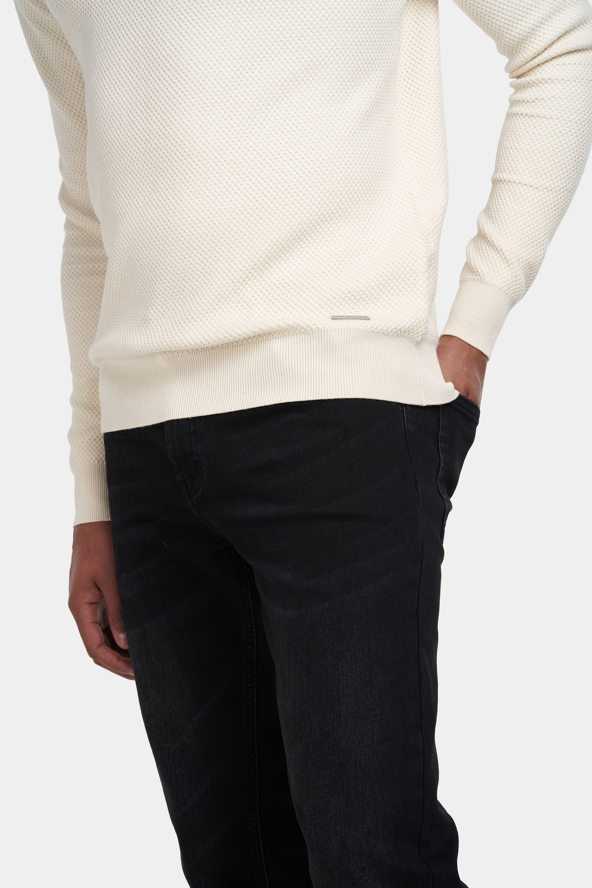 THE HUDSON JEANS