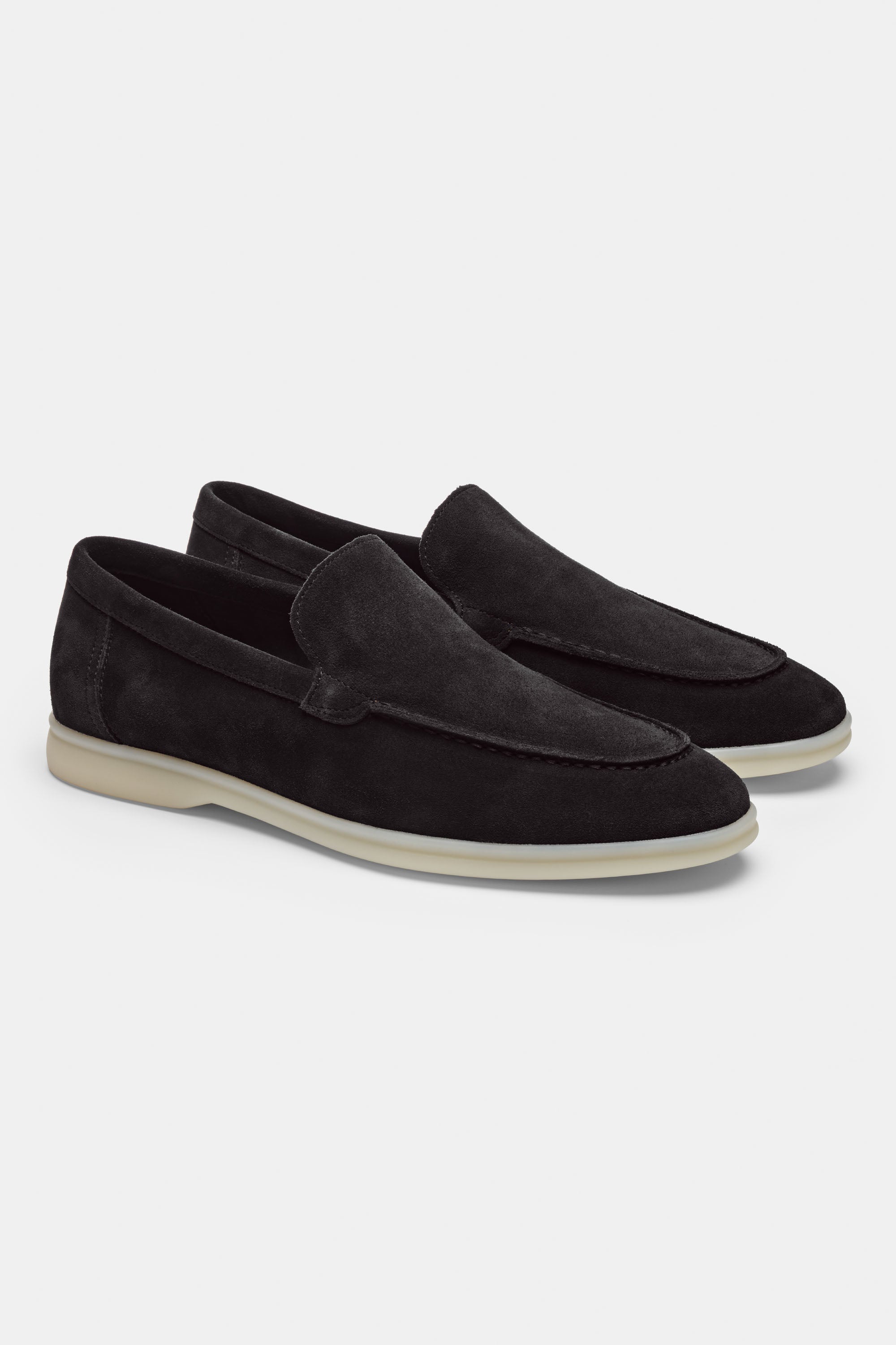 THE CLASSIC LOW LOAFER