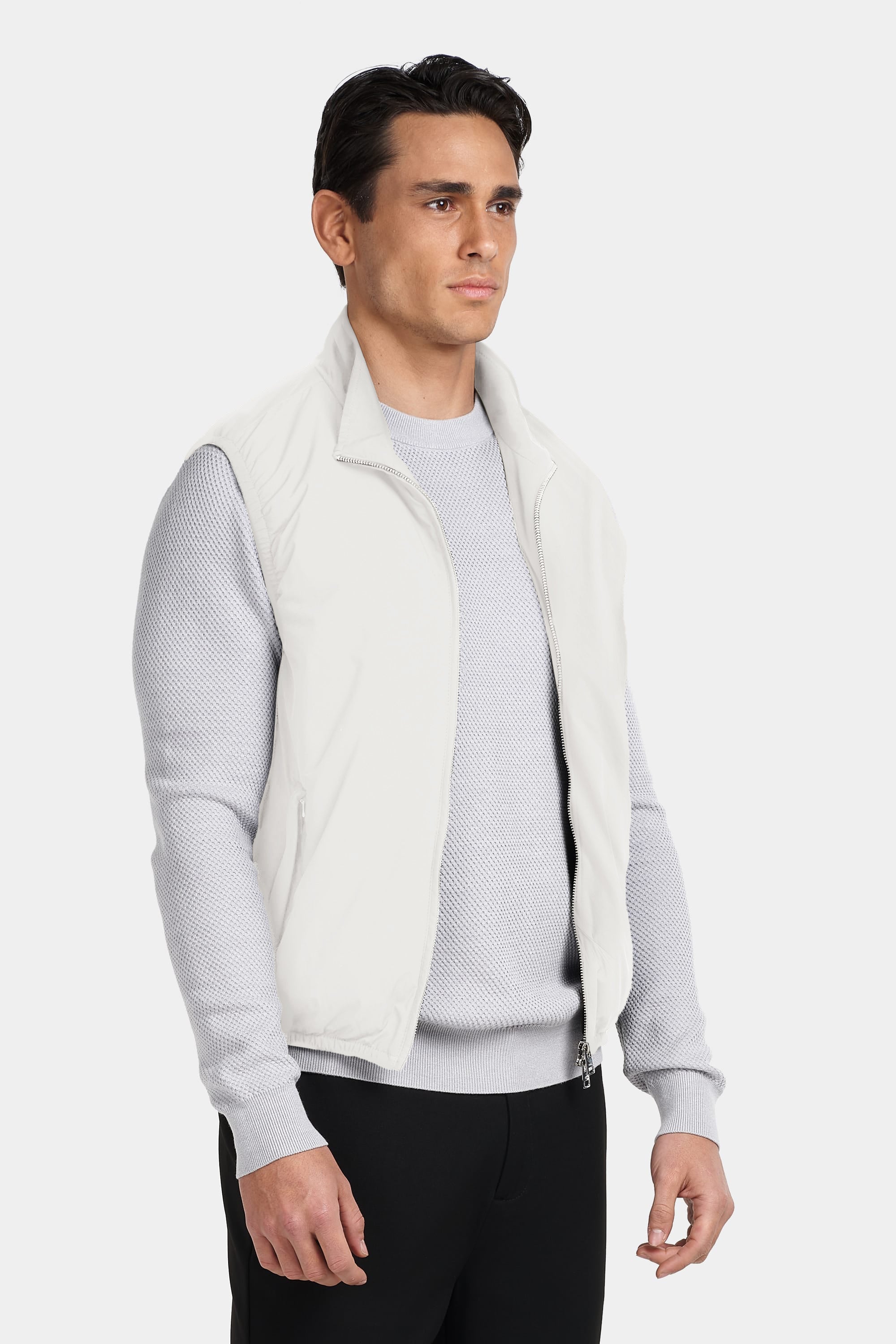 THE TRAVEL BODYWARMER