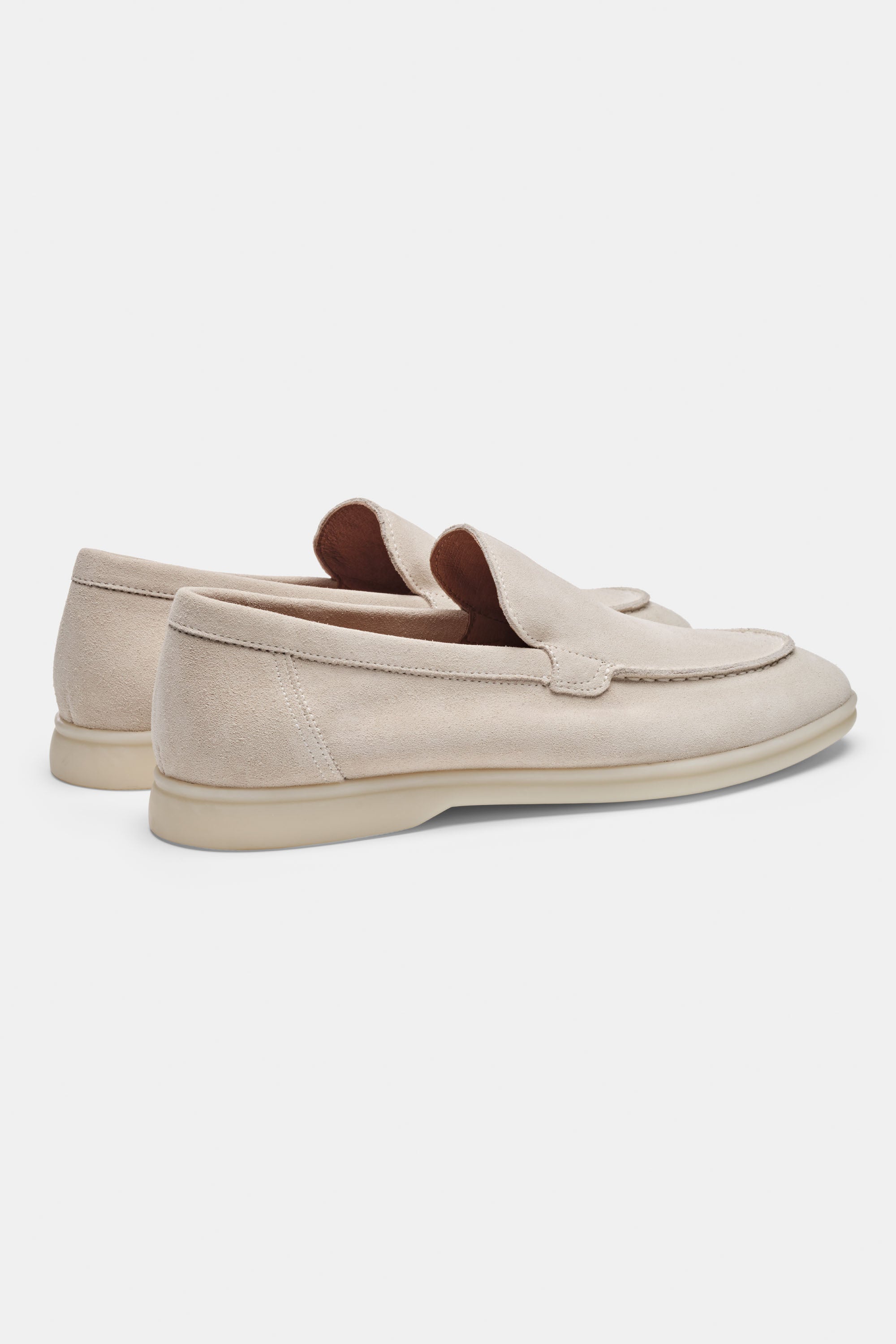 THE CLASSIC LOW LOAFER