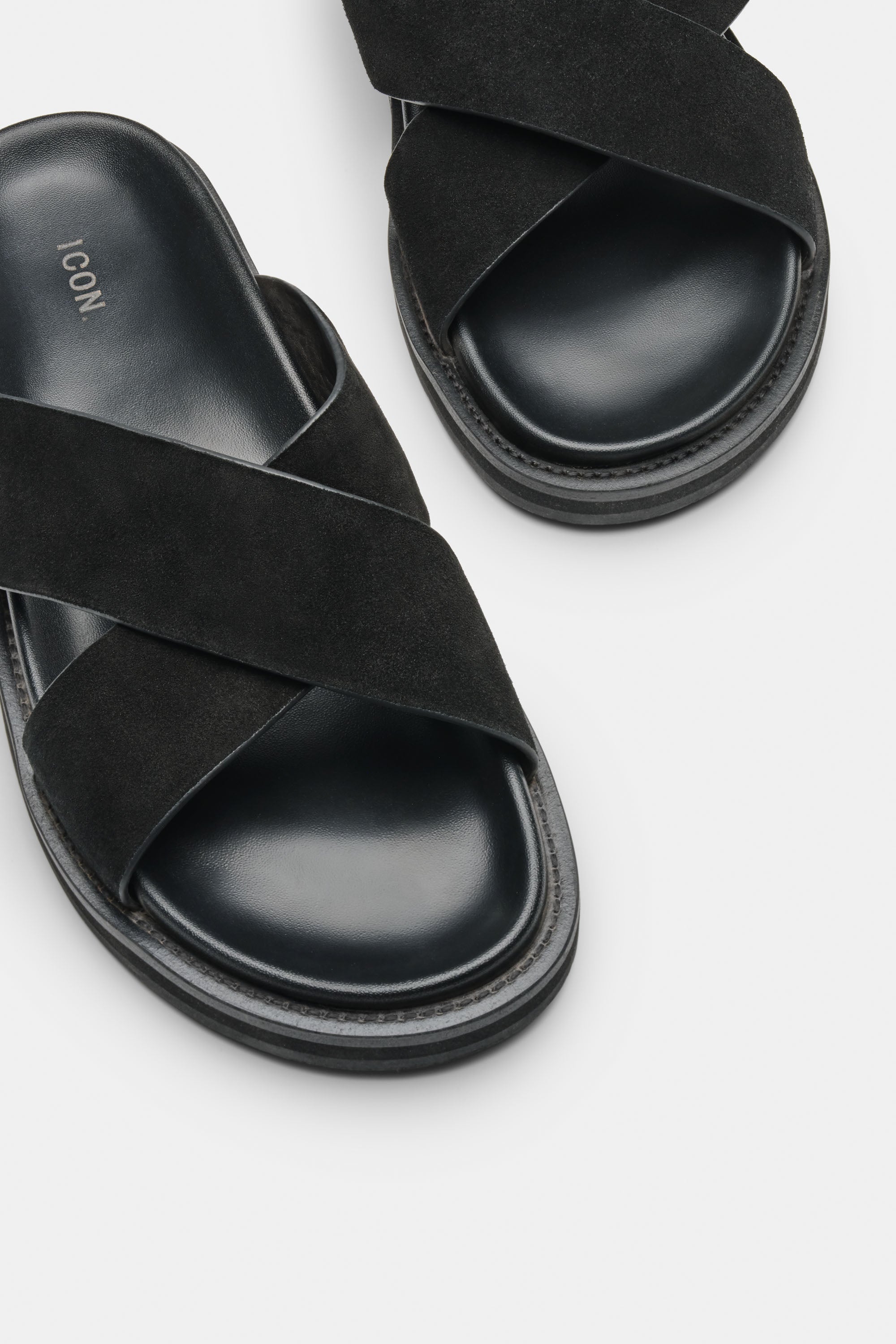 THE STEFANO SANDALS