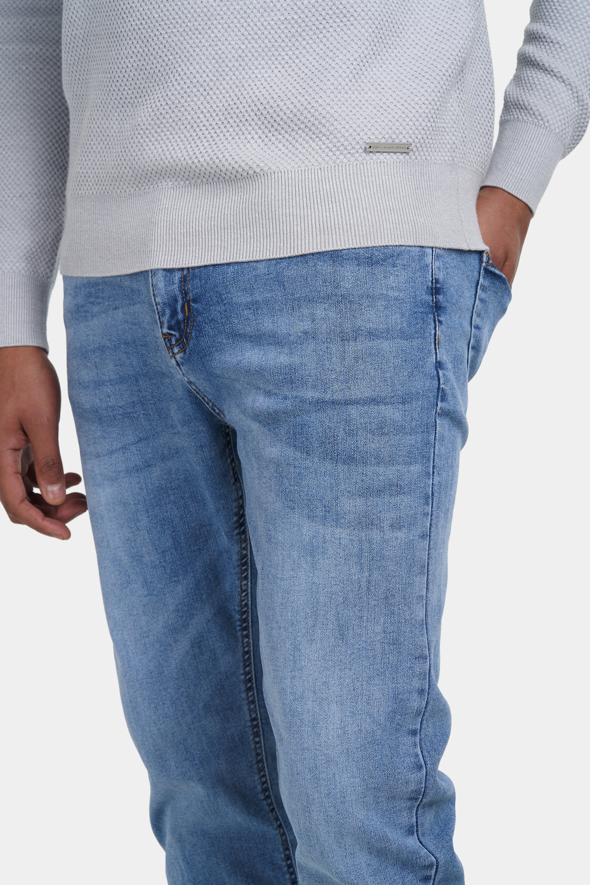 THE HUDSON JEANS