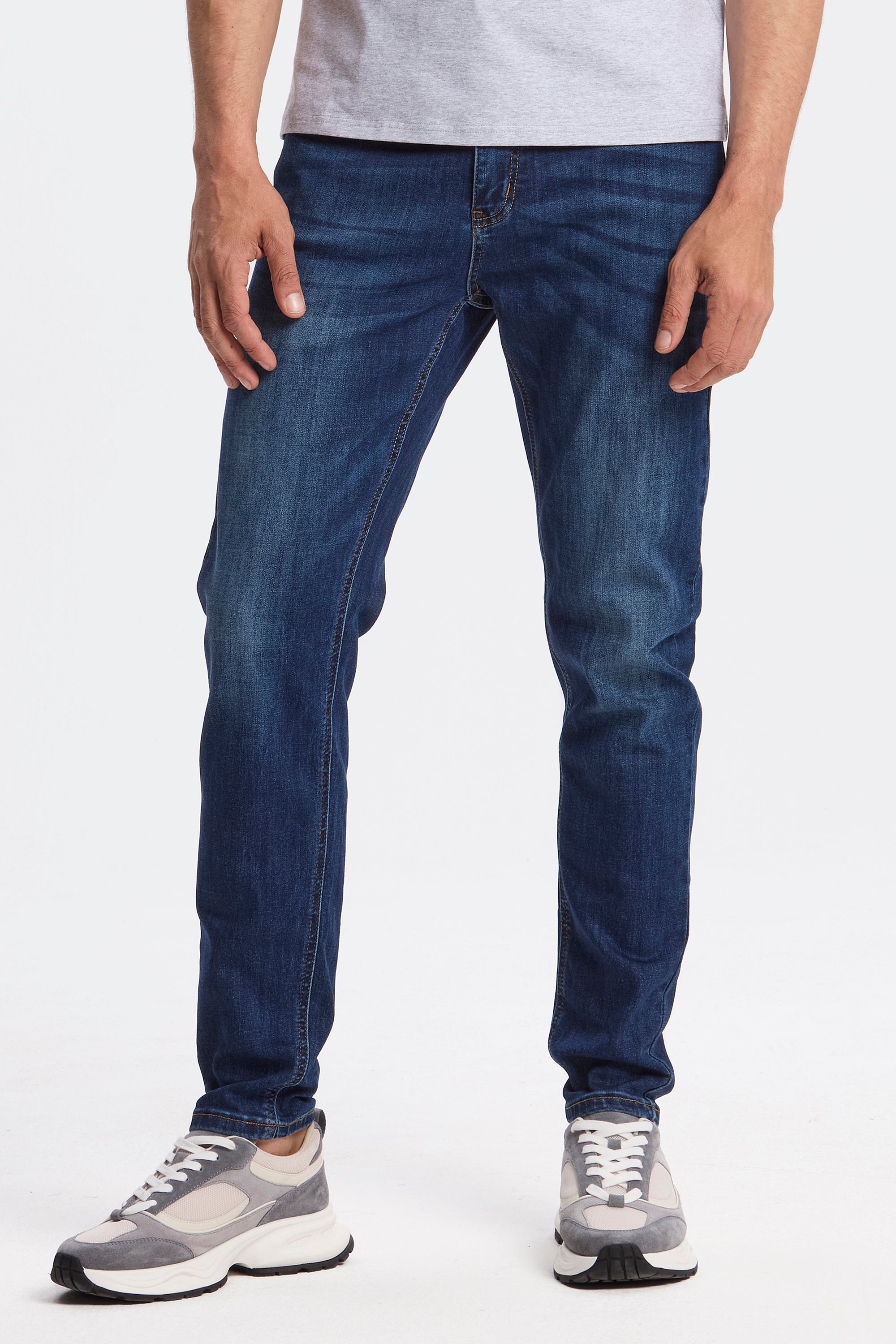 THE HUDSON JEANS