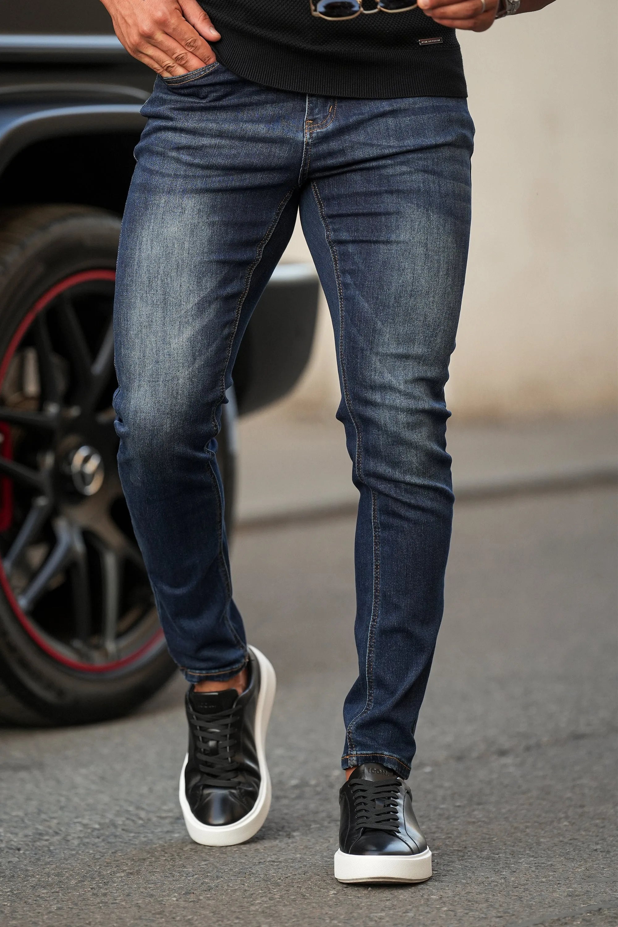 THE HUDSON JEANS